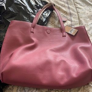 Brand new shoulder bag